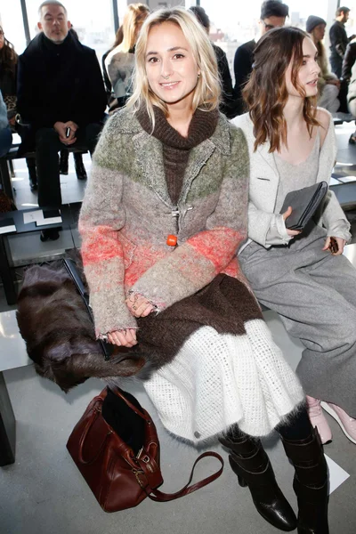 Look 11